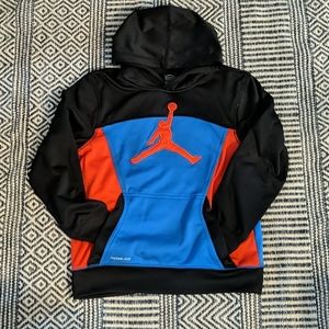 Therma Fit youth large hoodie